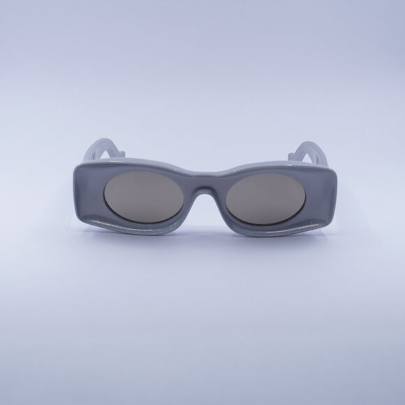 Loewe LW40033I 24C Sunglasses Pearlescent Rectangle Frame, Silver Mirror Lenses - Picture 3 of 12